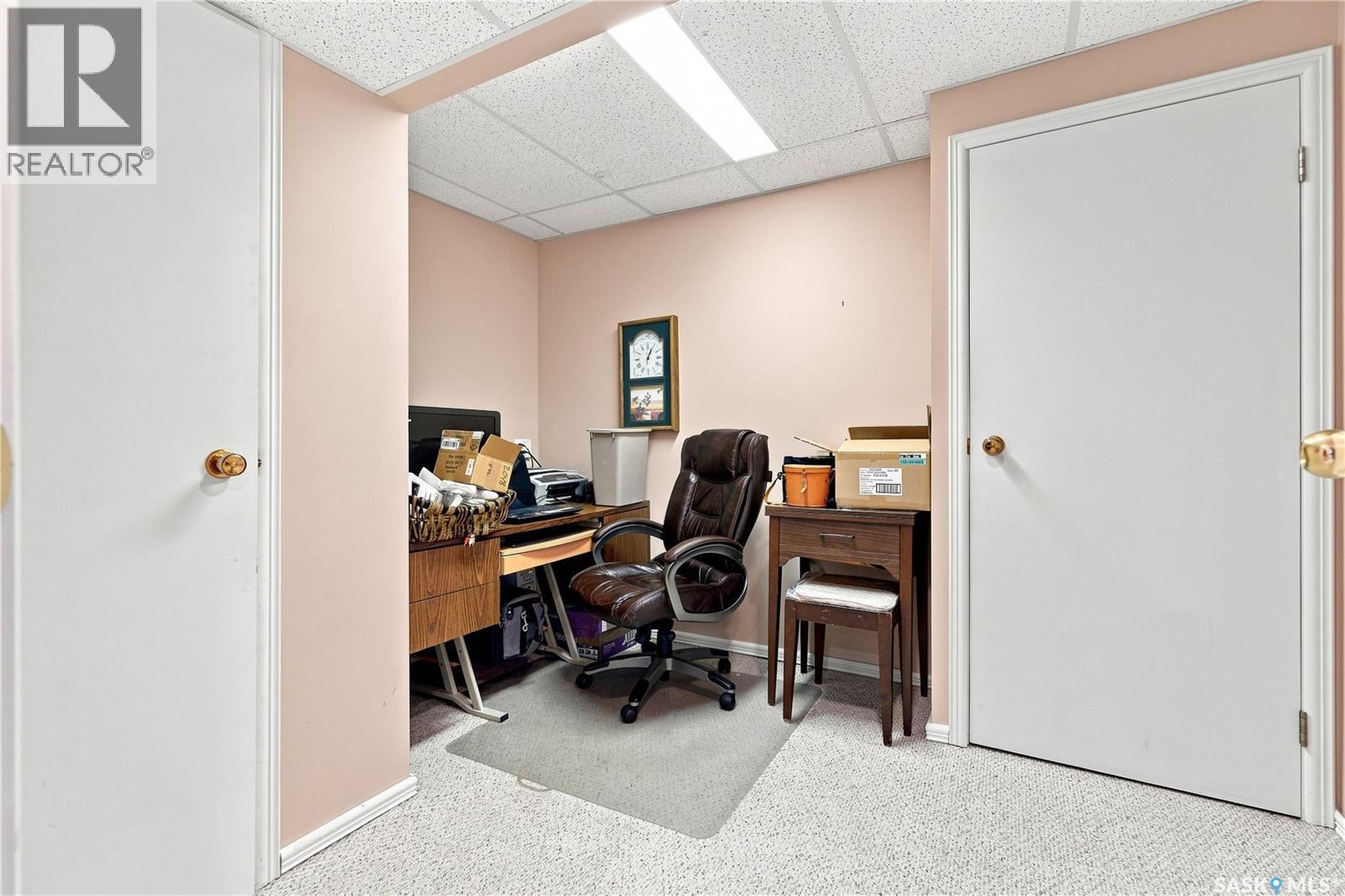 215 Stechishin Crescent, Saskatoon, Saskatchewan  S7K 5P6 - Photo 34 - SK046077