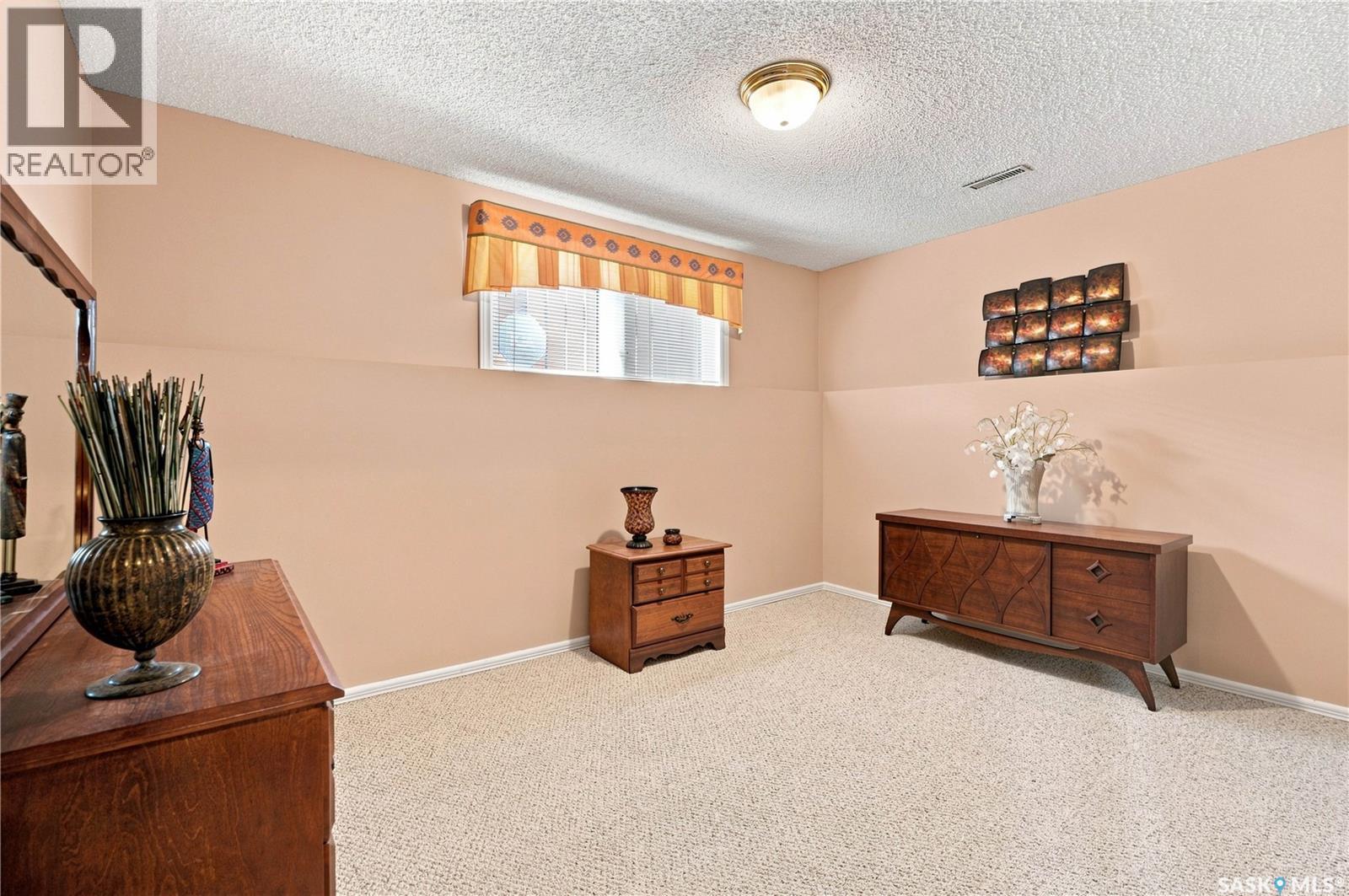 215 Stechishin Crescent, Saskatoon, Saskatchewan  S7K 5P6 - Photo 35 - SK046077