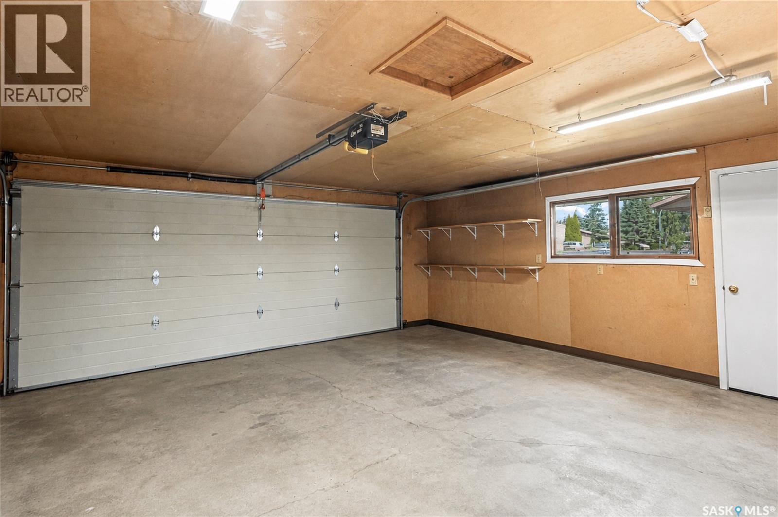 215 Stechishin Crescent, Saskatoon, Saskatchewan  S7K 5P6 - Photo 54 - SK046077