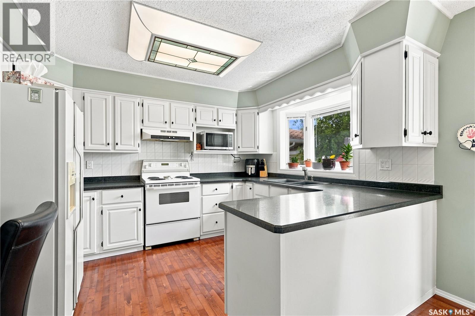 215 Stechishin Crescent, Saskatoon, Saskatchewan  S7K 5P6 - Photo 9 - SK046077