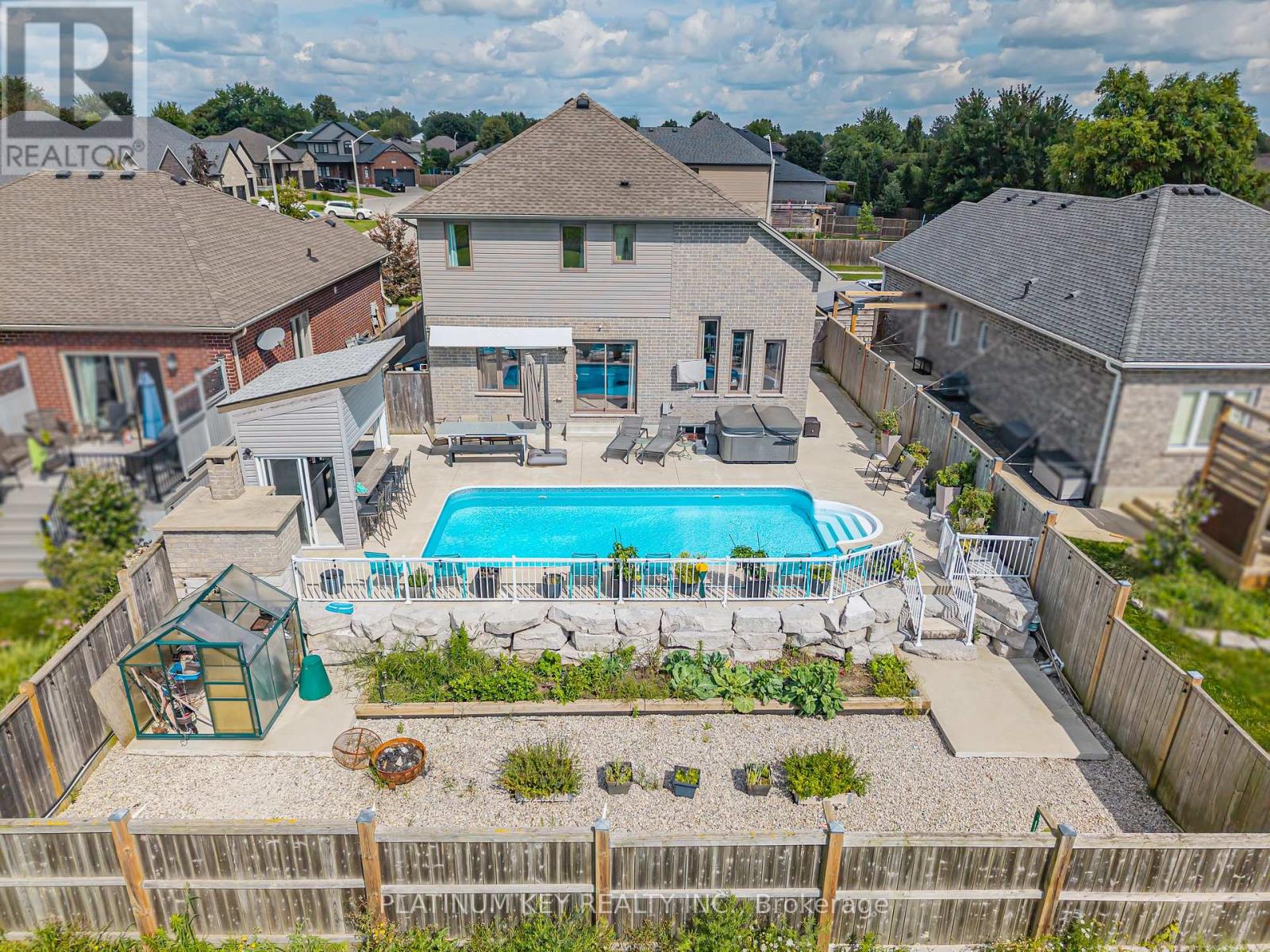 248 Snyders Avenue, Central Elgin, Ontario  N0L 1B0 - Photo 41 - X13713956