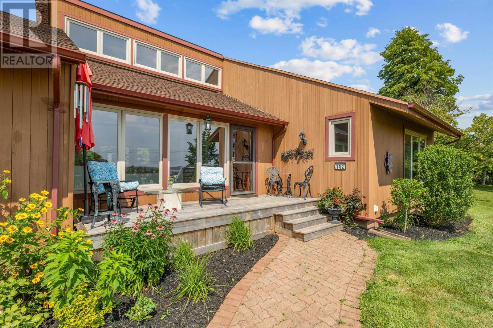 182 Upper Meadowbank Road, Cornwall, Prince Edward Island  C0A 1H1 - Photo 3 - 202621560