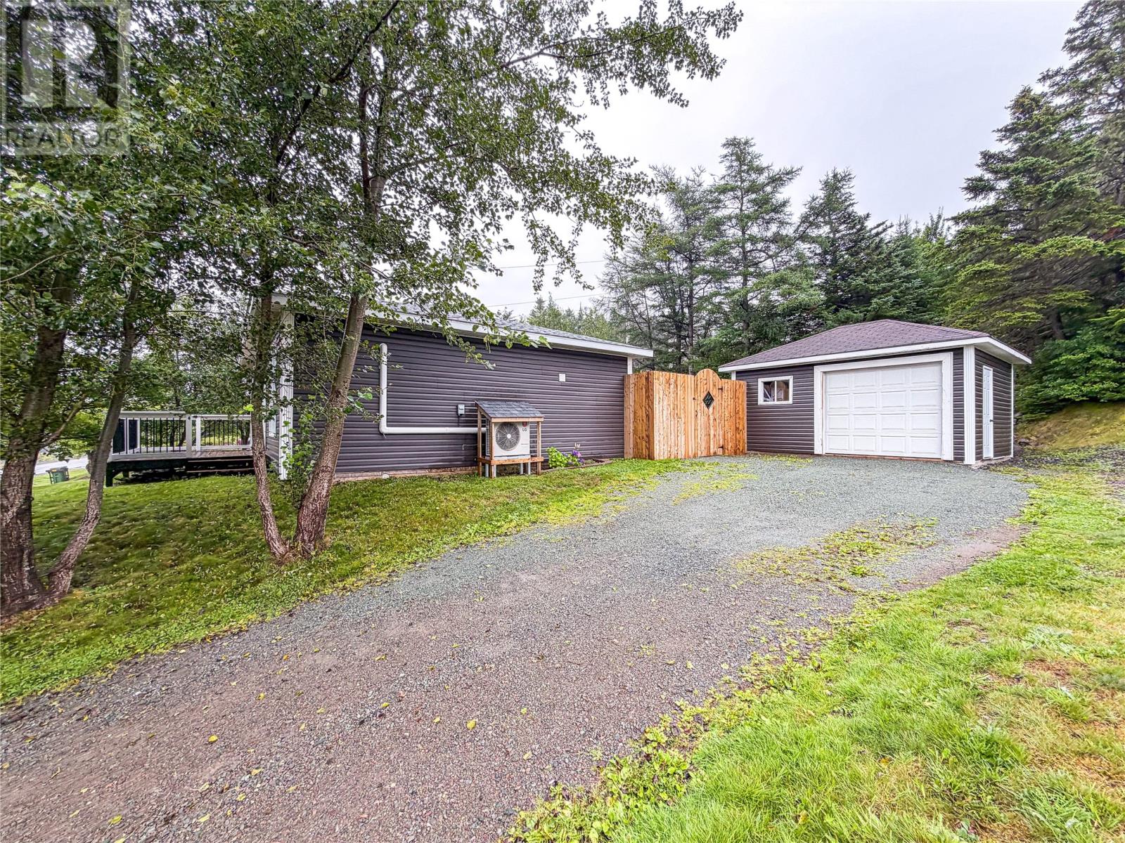 197 Creston Boulevard, Marystown, Newfoundland & Labrador  A0E 2M0 - Photo 3 - 1302363