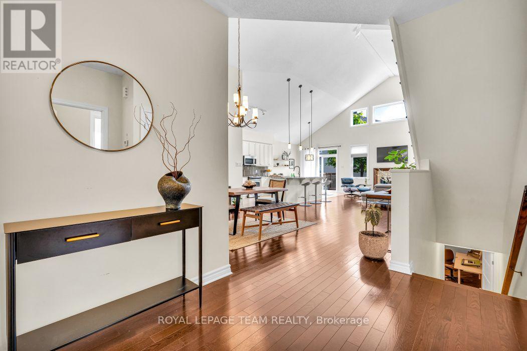 272 Via San Marino Street, Ottawa, Ontario  K2J 5X9 - Photo 3 - X13713924