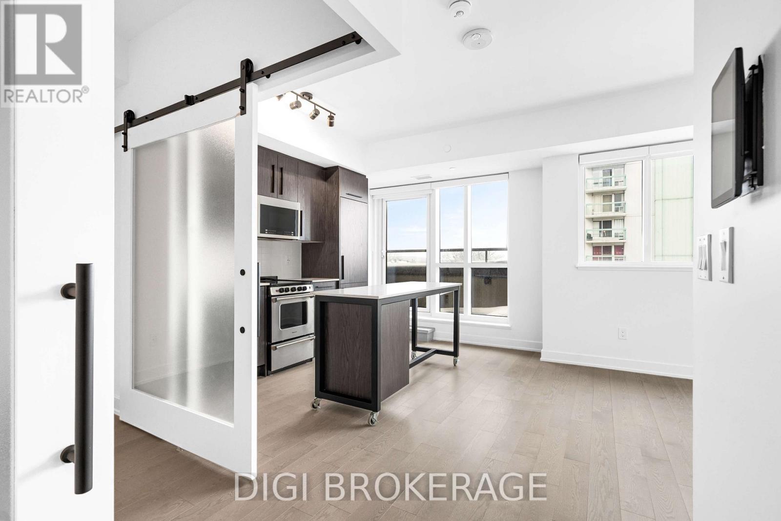 202 - 560 Rideau Street, Ottawa, Ontario  K1N 5Z8 - Photo 2 - X13713966