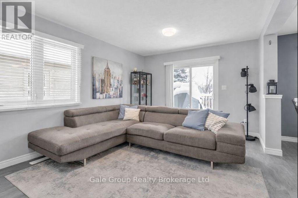 216 Thames Street N, Ingersoll, Ontario  N5C 3E4 - Photo 11 - X13713918