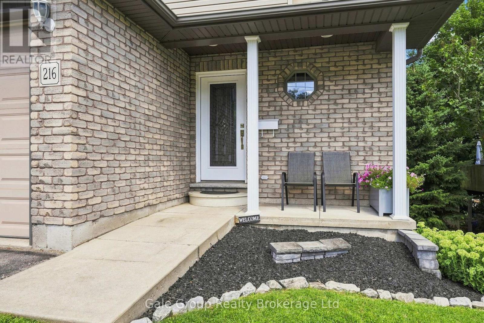 216 Thames Street N, Ingersoll, Ontario  N5C 3E4 - Photo 4 - X13713918