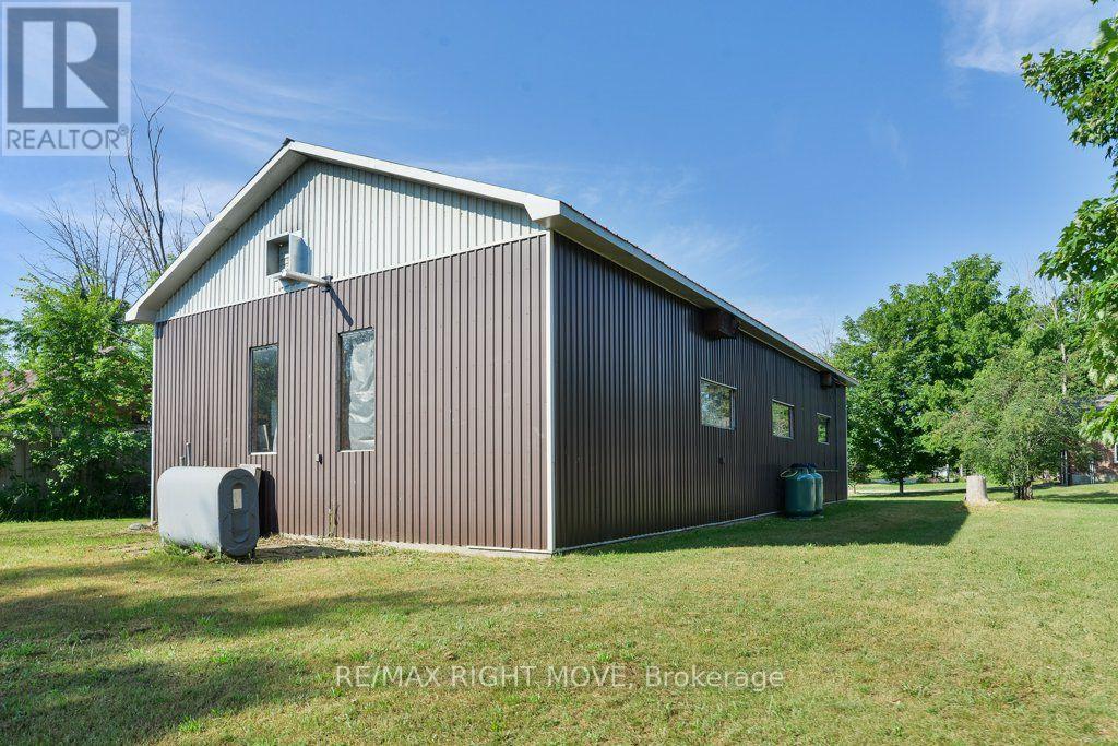 114 11th Line S, Oro-Medonte (Hawkestone), Ontario  L0L 1T0 - Photo 8 - S13713916