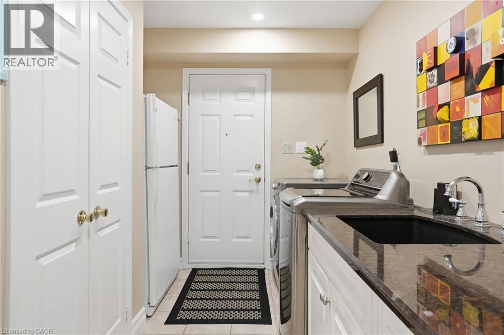 4129 Millcroft Park Drive, Burlington, Ontario  L7M 3V1 - Photo 40 - 40858410