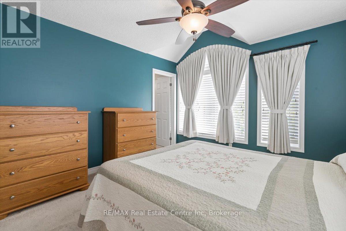 128 Ingram Drive, Guelph (Victoria North), Ontario  N1E 0M6 - Photo 29 - X13713896