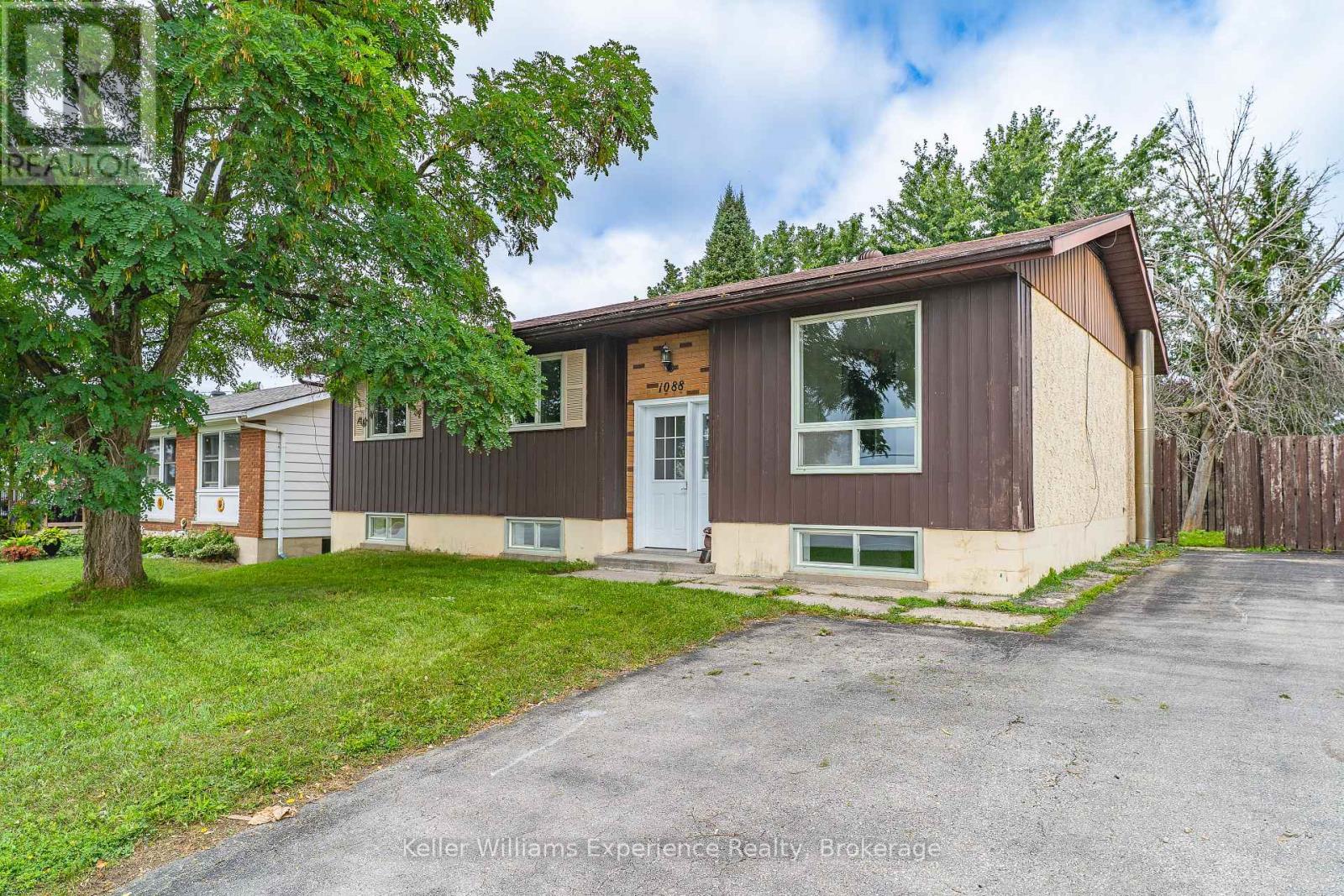 1088 8th Street E, Owen Sound, Ontario  N4K 1M6 - Photo 2 - X13713914