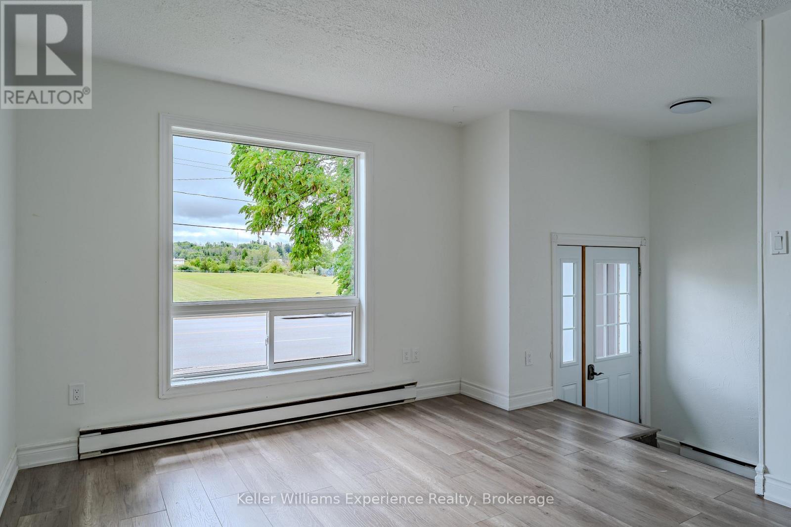 1088 8th Street E, Owen Sound, Ontario  N4K 1M6 - Photo 5 - X13713914