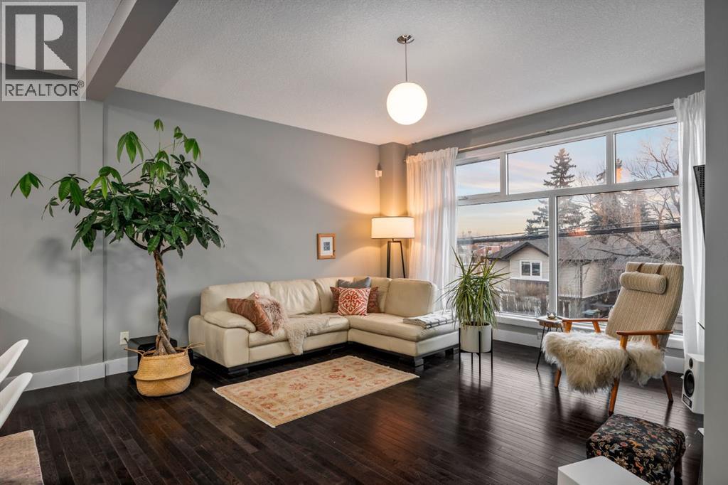 2915 17 Street SW, Calgary, Alberta  T2T 4N6 - Photo 7 - A2290603