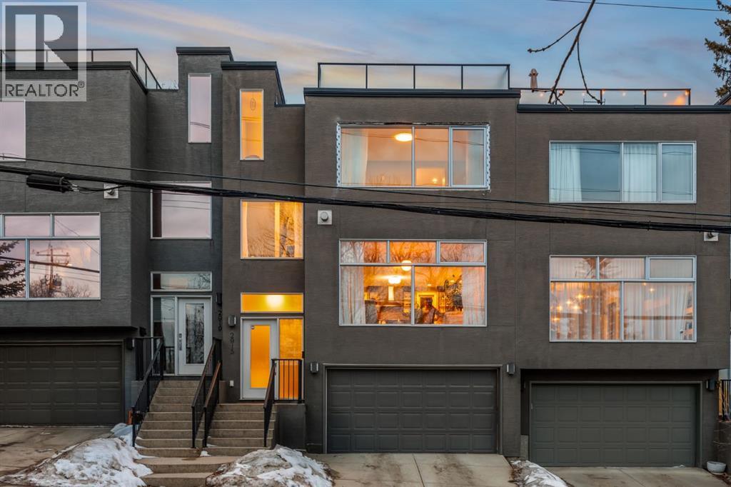 2915 17 Street SW, Calgary, Alberta  T2T 4N6 - Photo 3 - A2290603