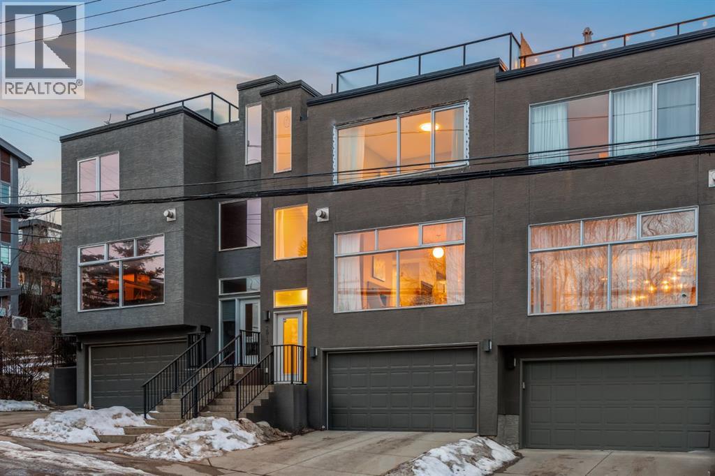 2915 17 Street SW, Calgary, Alberta  T2T 4N6 - Photo 2 - A2290603