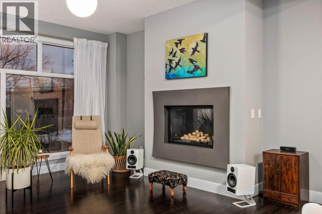 2915 17 Street SW, Calgary, Alberta  T2T 4N6 - Photo 10 - A2290603