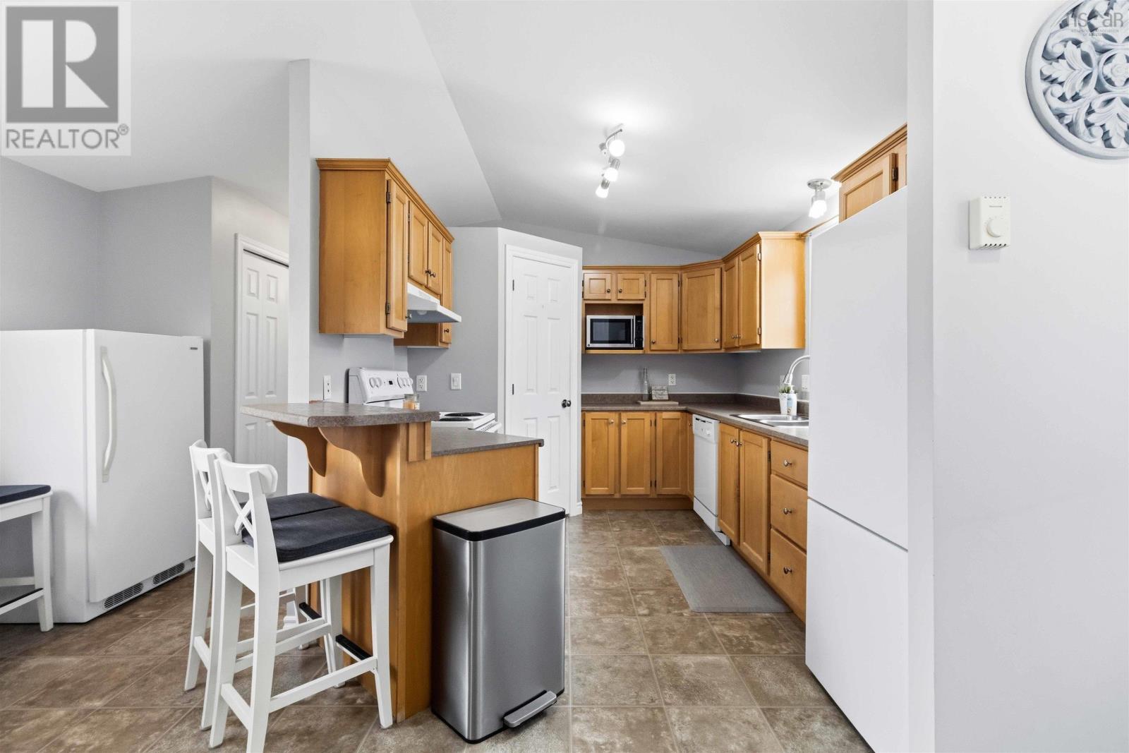 117 Juniper Crescent, Eastern Passage, Nova Scotia B3G 1M1 - Photo 16 - 202621435