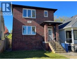 917 Mckay AVENUE Unit# Back Room 1-5, Windsor, Ontario