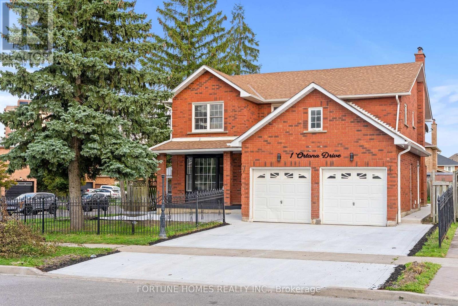 1 ORTONA DRIVE, Brampton, Ontario