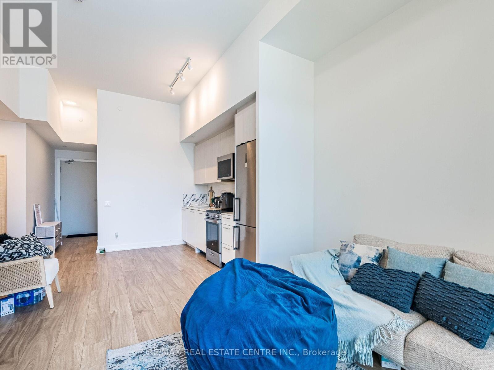 211 - 215 Veterans Drive, Brampton, Ontario  L7A 5L6 - Photo 29 - W13713892