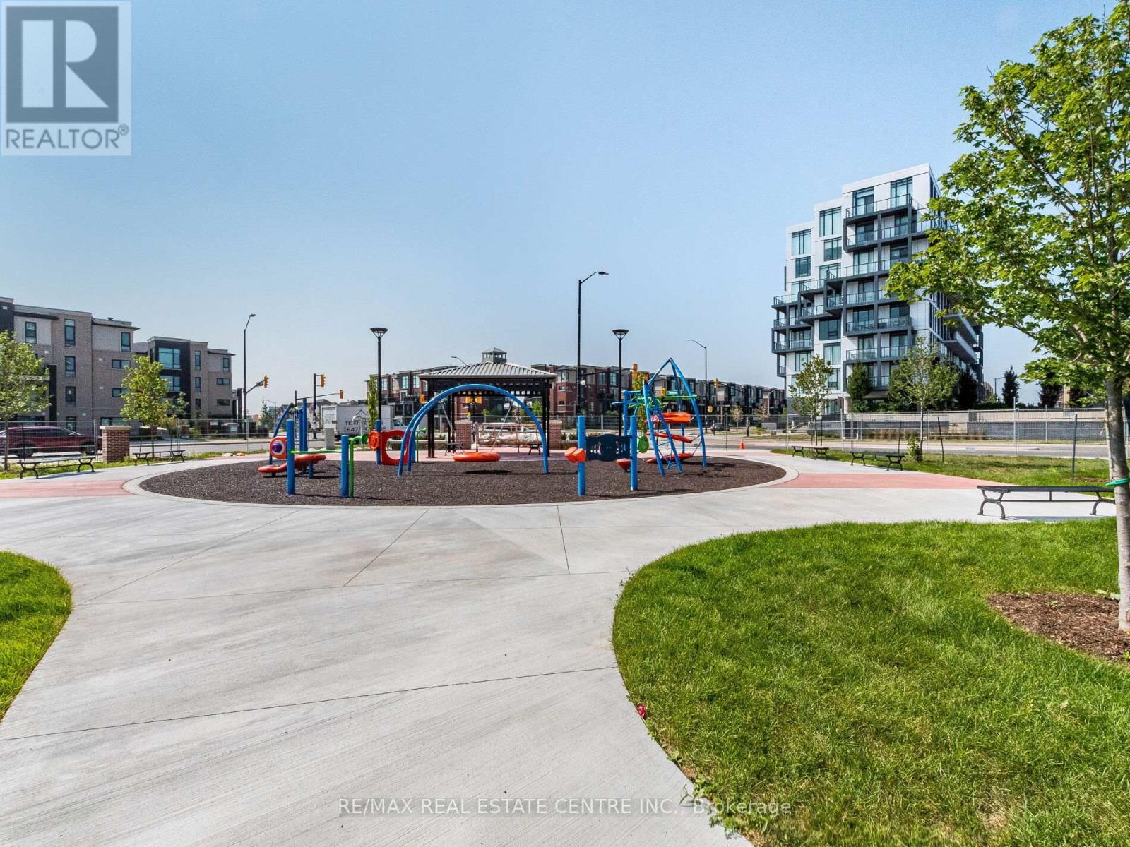 211 - 215 Veterans Drive, Brampton, Ontario  L7A 5L6 - Photo 7 - W13713892