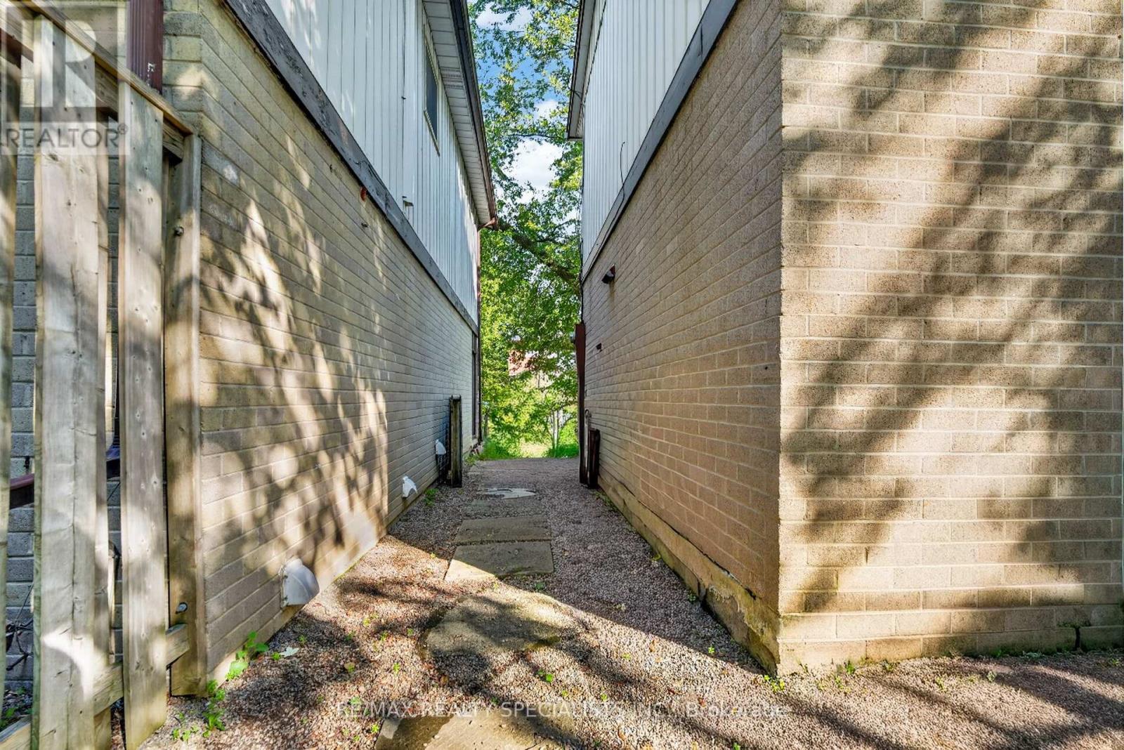 24 Garrison Square, Brampton, Ontario  L6S 2H3 - Photo 47 - W13713932