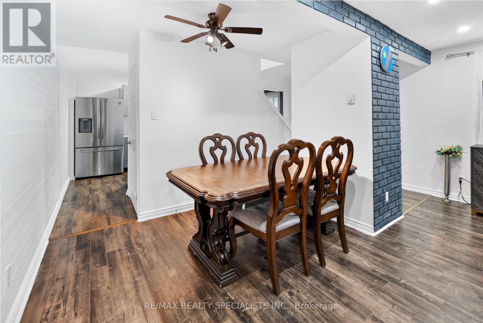 24 Garrison Square, Brampton, Ontario  L6S 2H3 - Photo 8 - W13713932