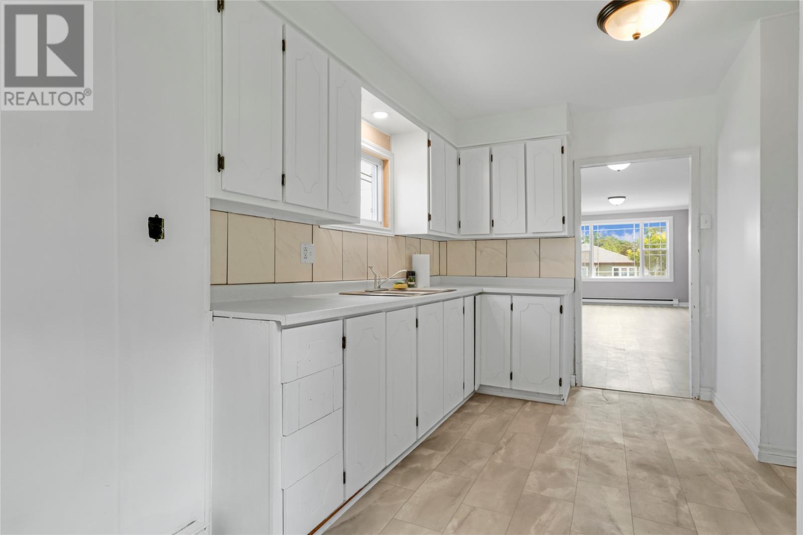 69 Cashin Avenue, St John's, Newfoundland & Labrador  A1E 3B4 - Photo 5 - 1302332