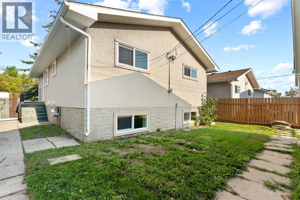 1427 43 Street Ne, Calgary, Alberta  T2A 3L5 - Photo 34 - A2339505