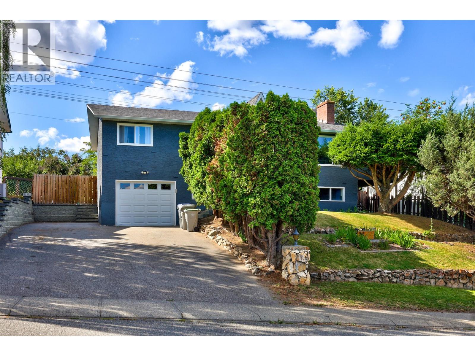 781 Springridge Place, Kamloops, British Columbia  V2C 1C8 - Photo 2 - 10396081