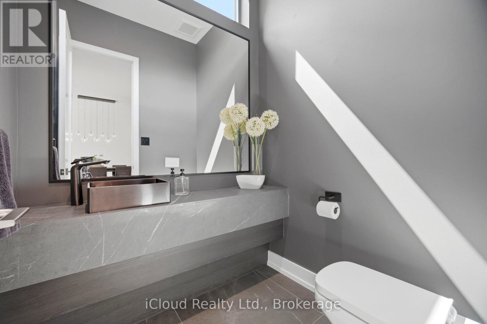 1590 Kenmuir Avenue, Mississauga, Ontario  L5G 4B5 - Photo 18 - W13456718