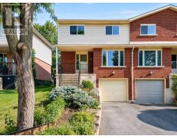 68 OLD HURON COURT, Kitchener, Ontario