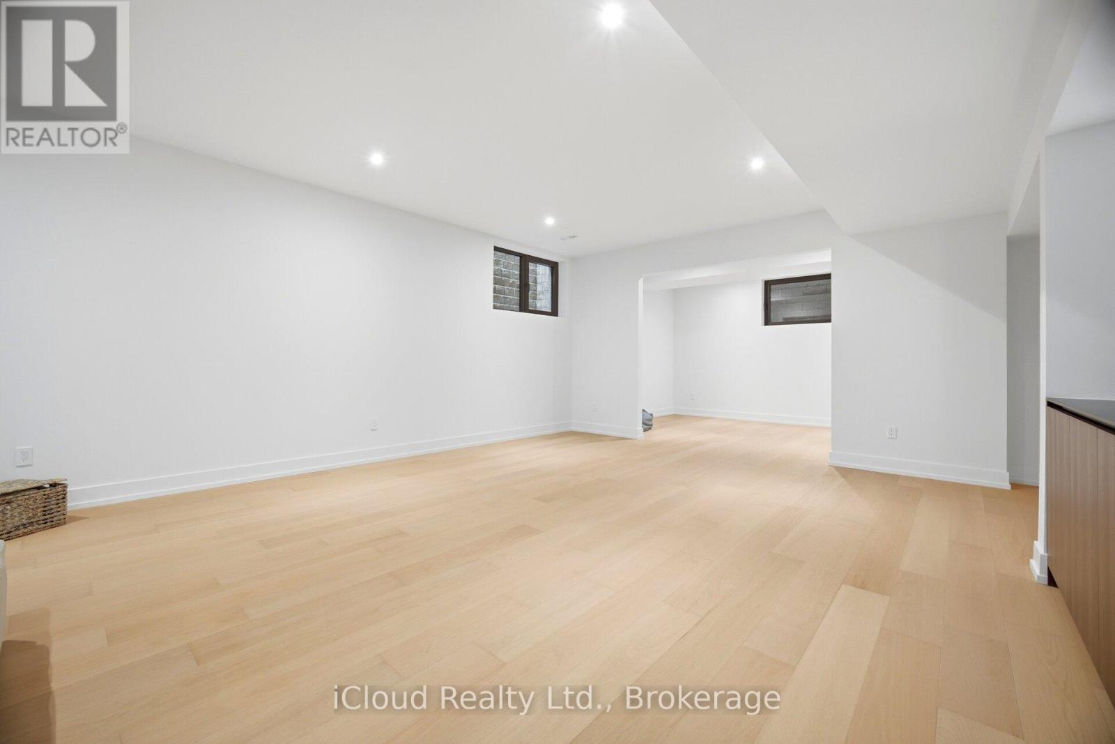 1590 Kenmuir Avenue, Mississauga, Ontario  L5G 4B5 - Photo 37 - W13456718