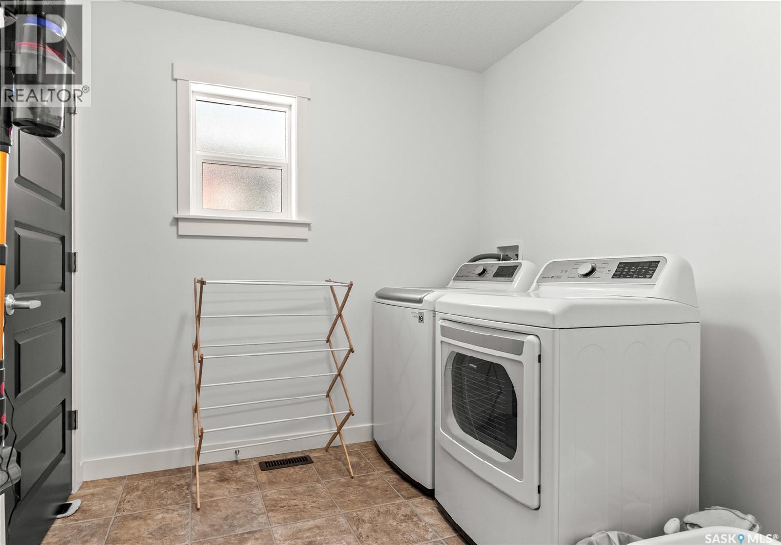 97 900 St Andrews Lane, Warman, Saskatchewan  S0K 4S4 - Photo 26 - SK046657