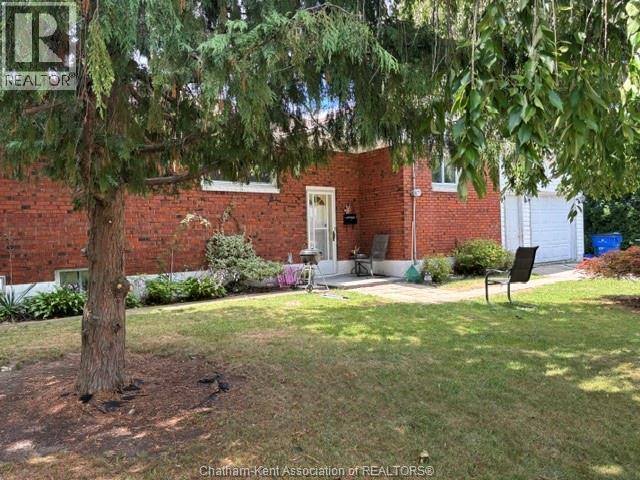 141 Ellis Street, Chatham, Ontario  N7L 2L9 - Photo 2 - 26020861