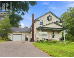 <div class="price">$309,900</div> 61 Jenks Avenue<br>Parrsboro, Nova Scotia<br><div class='bed_bath'>4 Bed | 3 Bath</div>