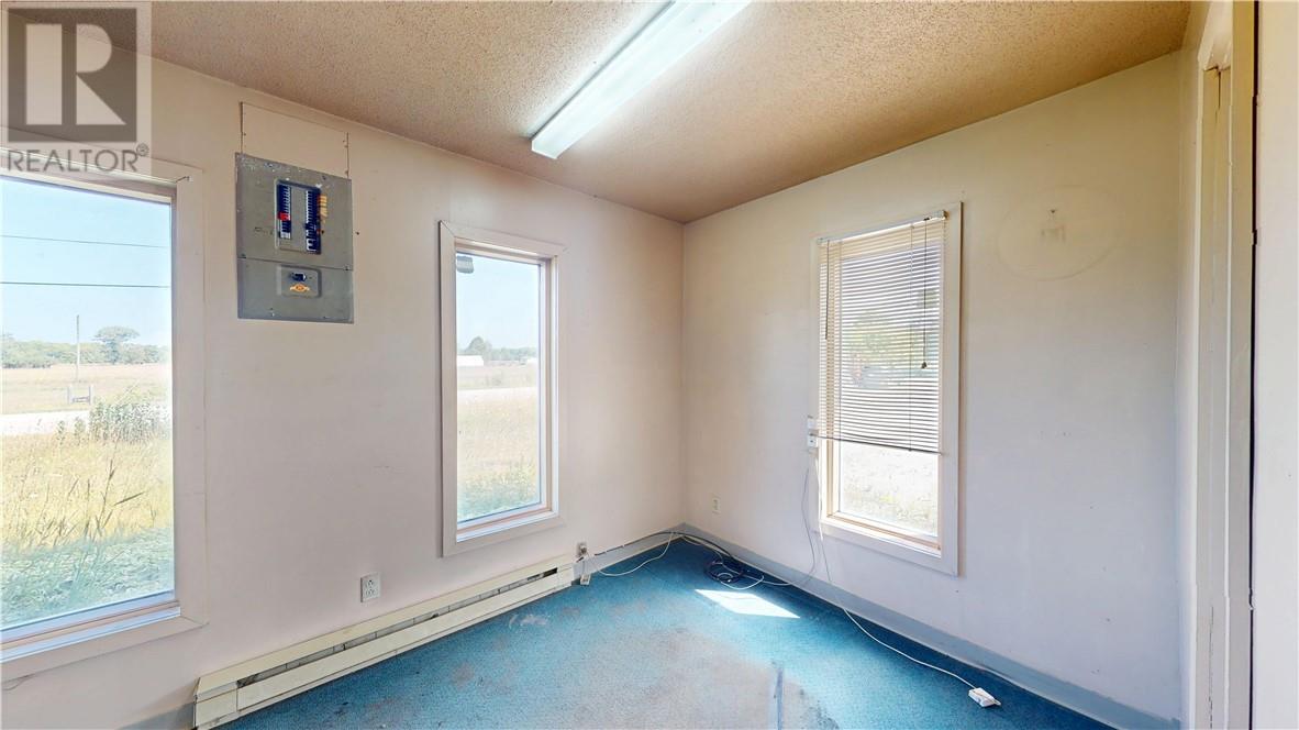 5924 Highway 542, Mindemoya, Ontario  P0P 1S0 - Photo 7 - 2130030