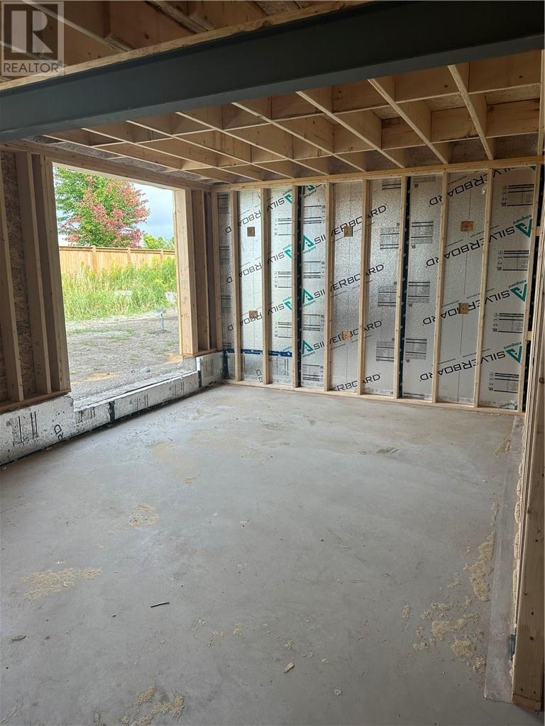 2952 Ruby Street, Chelmsford, Ontario  P0M 1L0 - Photo 9 - 2129997
