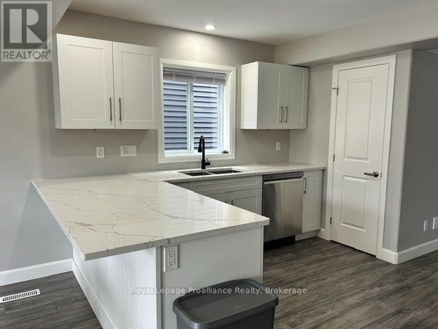 42 Dewal Place, Belleville, Ontario  K8P 0E5 - Photo 8 - X13714250
