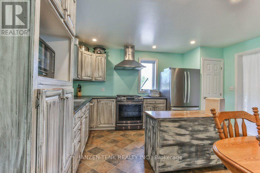 53418 Calton Line, Malahide, Ontario  N5H 2R5 - Photo 9 - X13714248