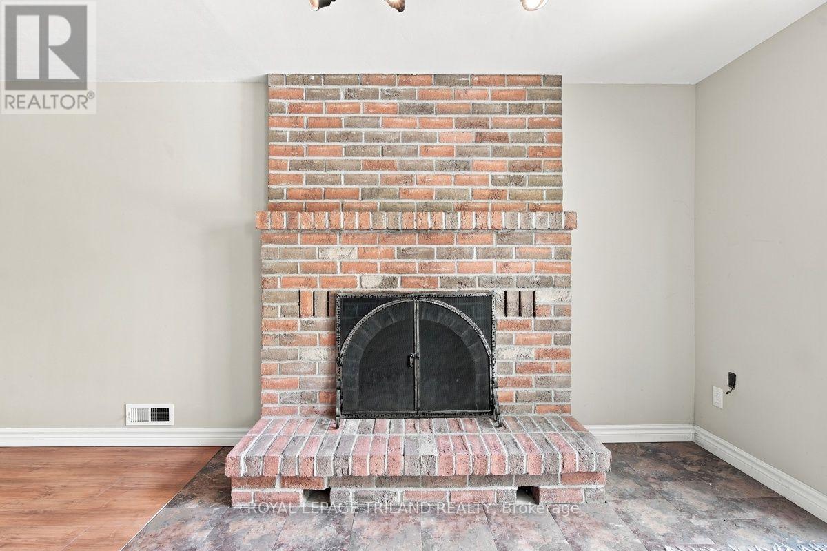 184 Chesham Place, London North, Ontario  N6G 3T7 - Photo 18 - X13714256