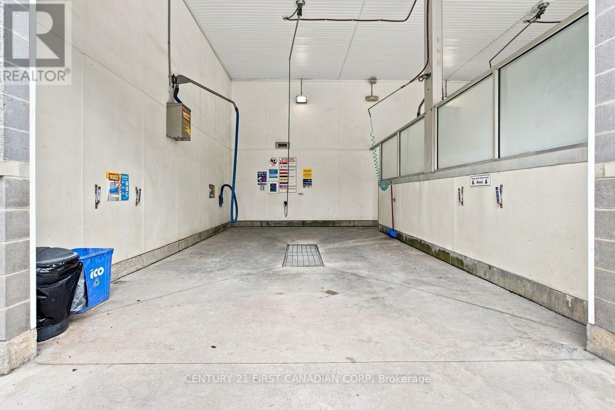 22663 Komoka Road, Middlesex Centre, Ontario  N0L 1R0 - Photo 16 - X13714262