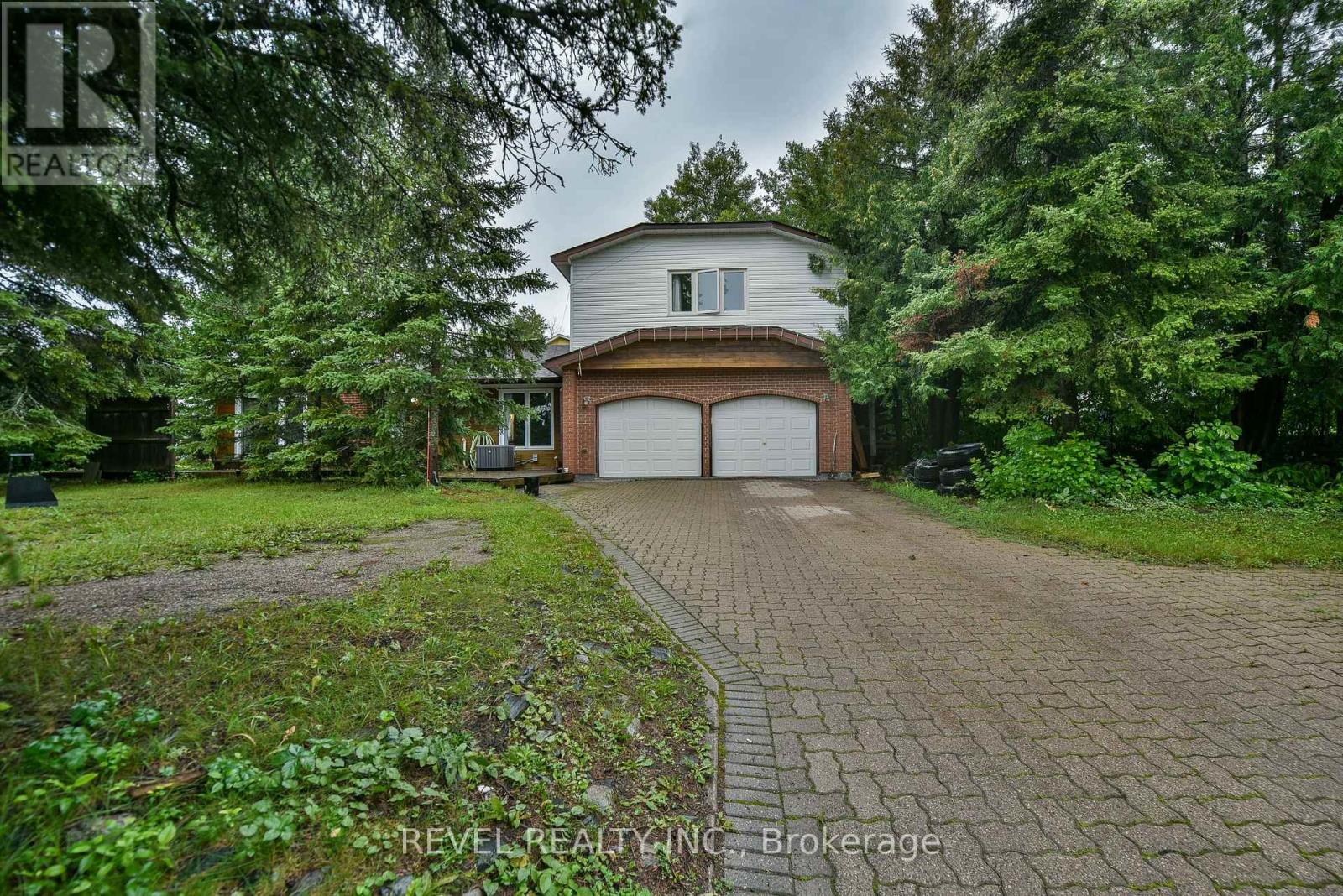 190 Quartz Avenue — photo 1