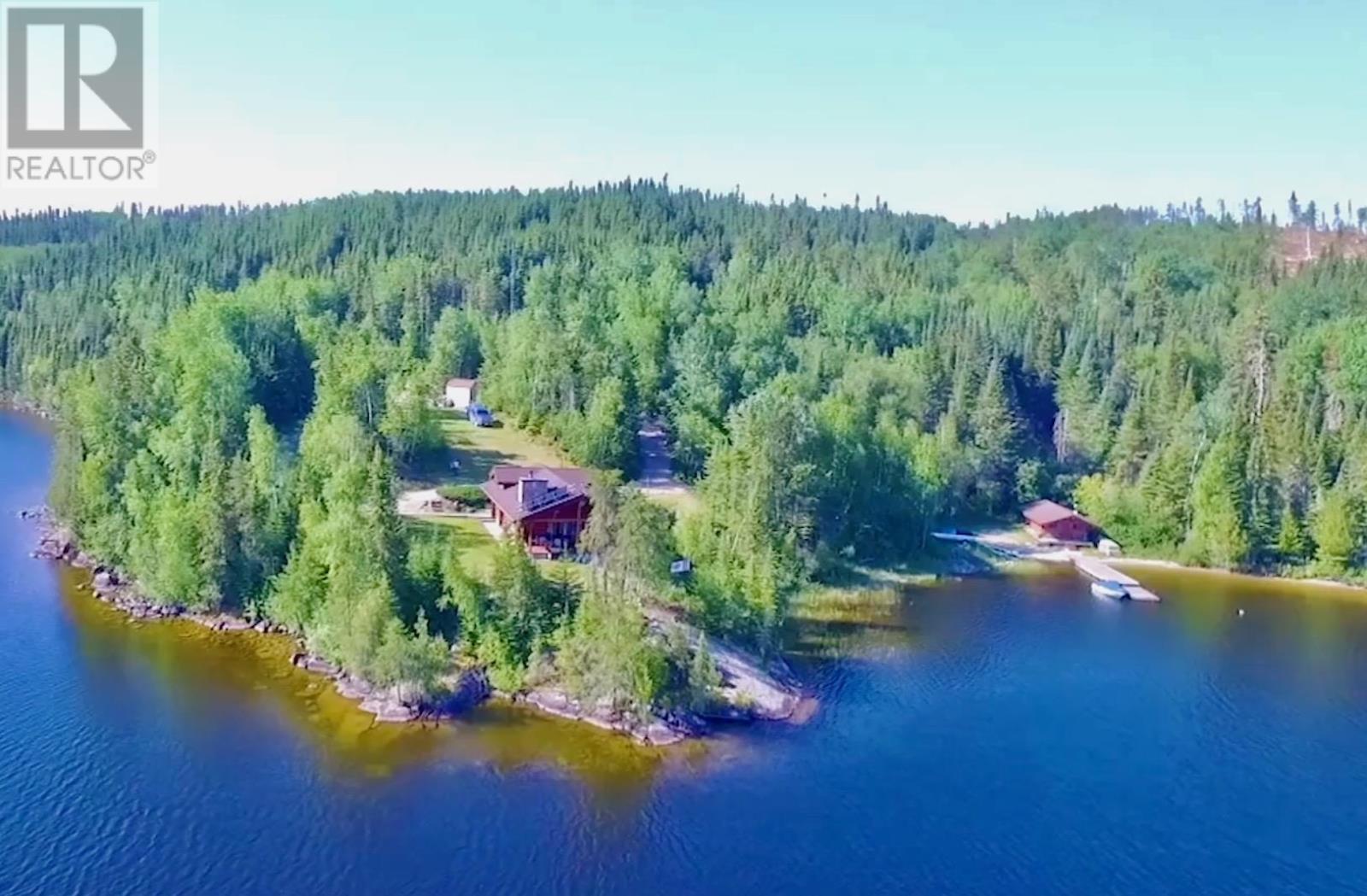 377 CRAWFORD DR, Dryden, Ontario