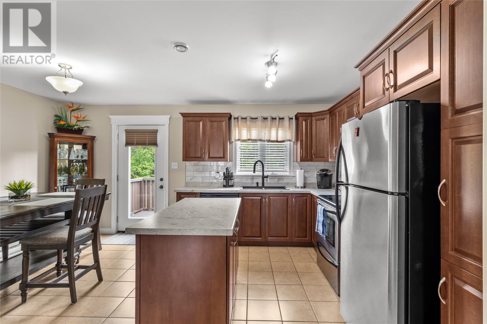 127 Hibbs Road, Conception Bay South, Newfoundland & Labrador  A1X 6X4 - Photo 7 - 1302282