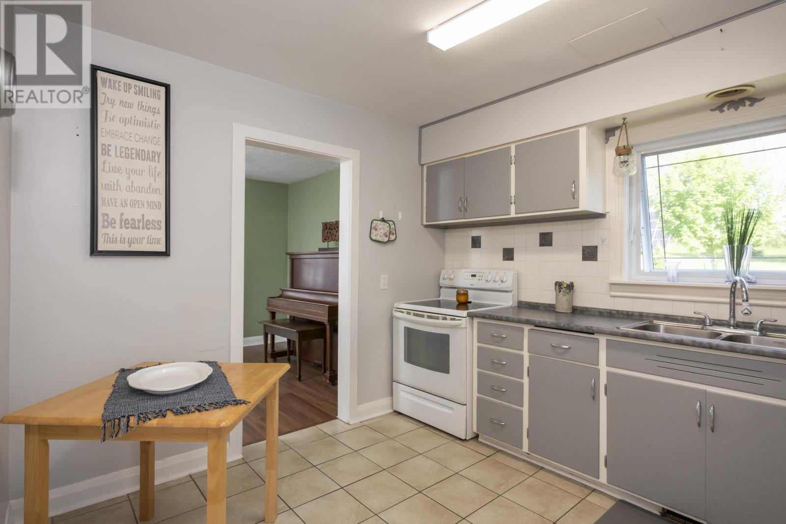 500 Court St, Thunder Bay, Ontario  P7A 4X8 - Photo 18 - TB2602076
