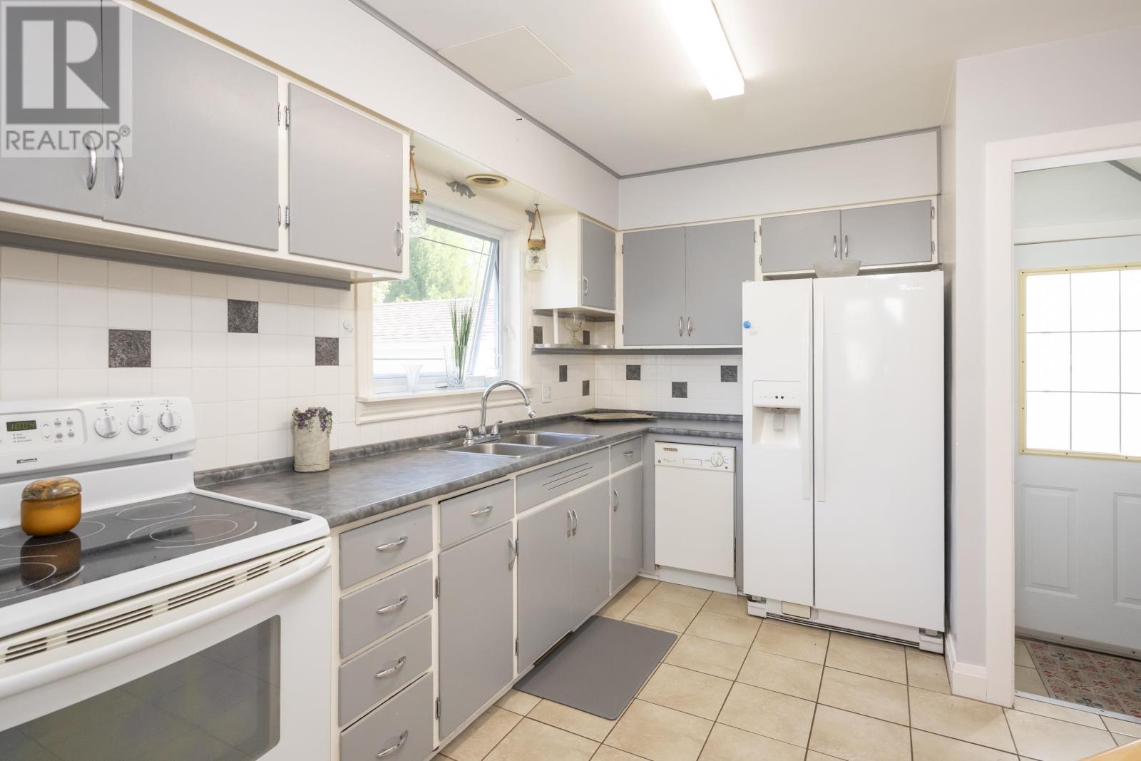 500 Court St, Thunder Bay, Ontario  P7A 4X8 - Photo 19 - TB2602076