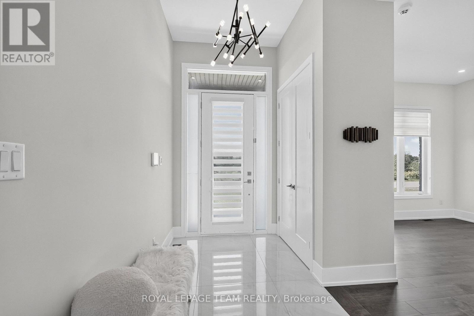 4050 Perennial Way, Ottawa, Ontario  K4P 0E1 - Photo 4 - X13713996