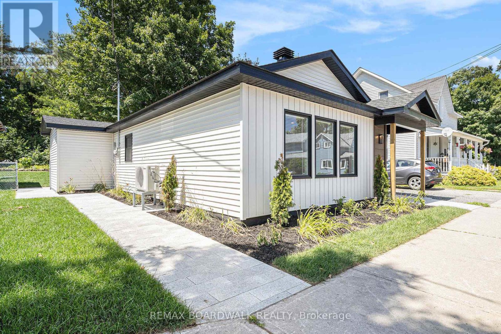 269 William Street, Carleton Place, Ontario  K7C 1X2 - Photo 1 - X13714158