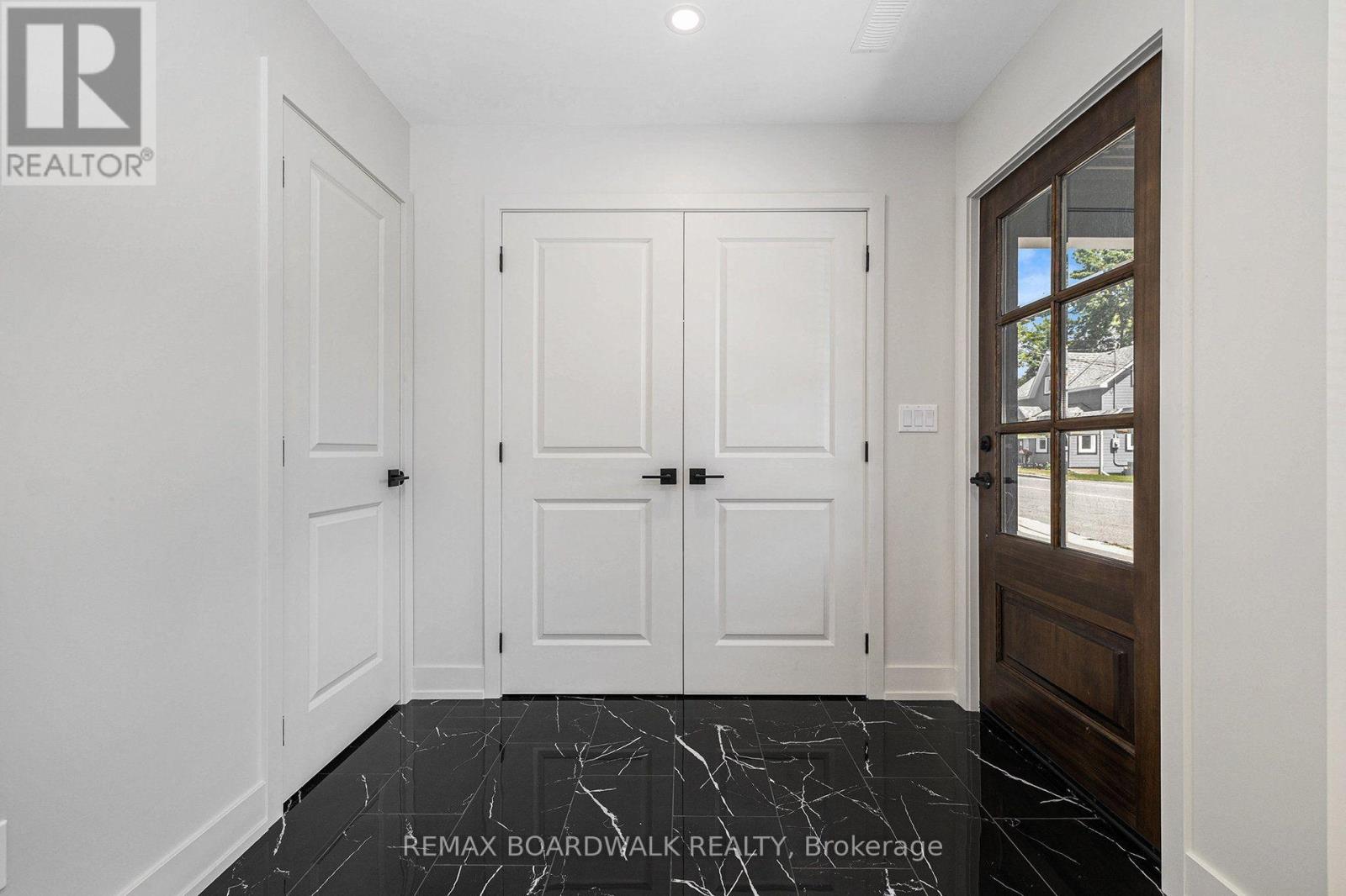269 William Street, Carleton Place, Ontario  K7C 1X2 - Photo 3 - X13714158